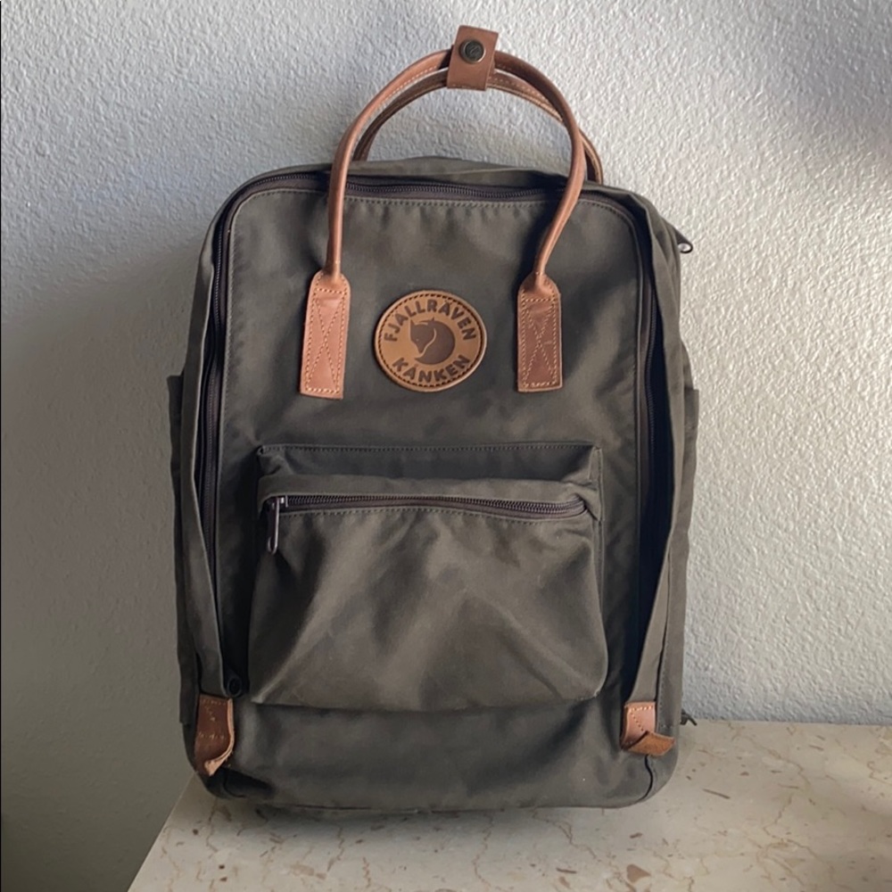 Fjallraven Kanken No. 2 Laptop 15” backpack